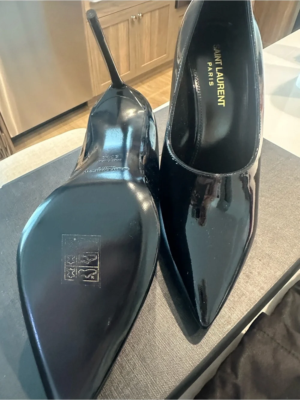 Saint Laurent Teddy Black Patent Pointed-Toe Stiletto Pump - Women - Picture 5 of 9